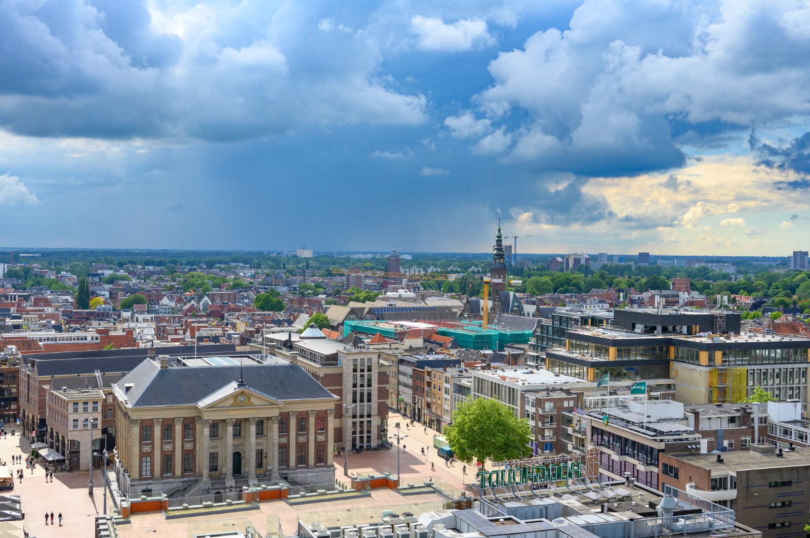 Groningen city centre beneath a cloudy sky – part-load removals to Groningen