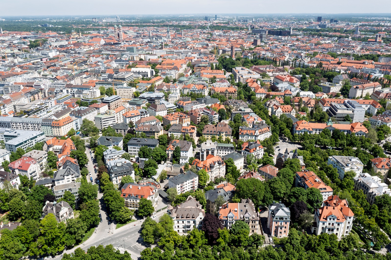 Aerial view of Munich's residential streets and red-tiled rooftops – removals from the UK to Munich