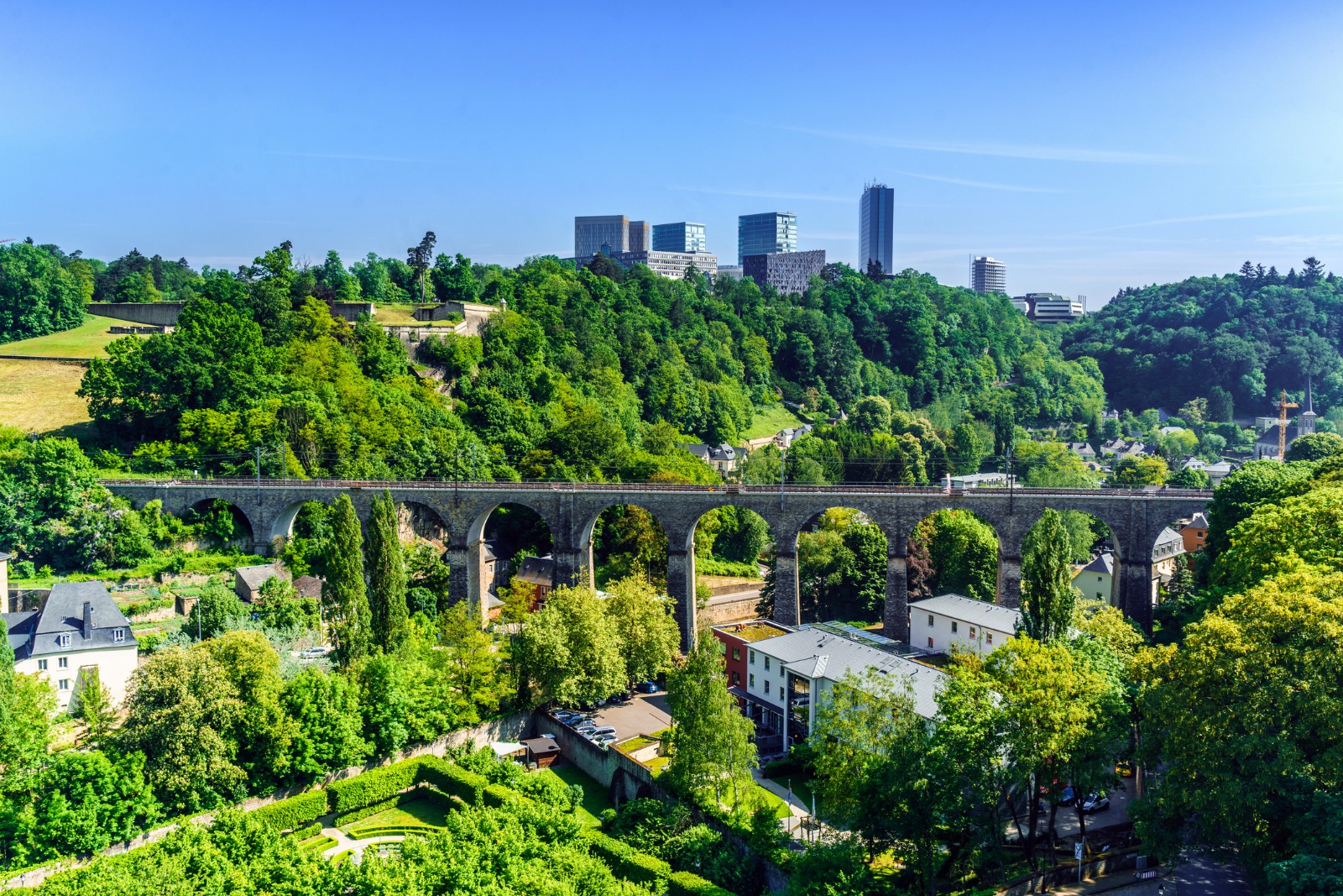 Viaduct above a green valley in Luxembourg City – part-load removals to Luxembourg